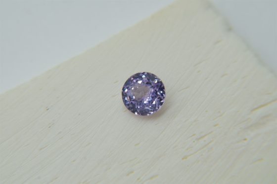 Vivid Violet Spinel - Round - 1.074 ct - IGL certified