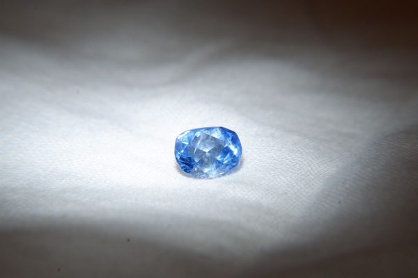 Vivid Metallic Blue Sapphire - Rectangular - 1.244 ct - IGL certified