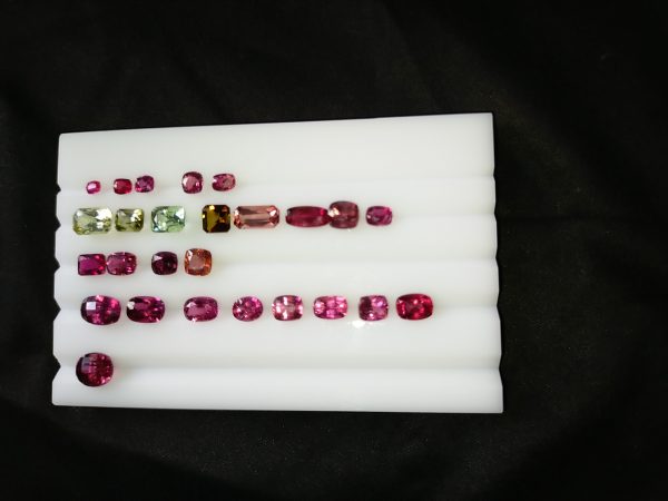 Unheated Tourmaline Cushion - Cushion - 15.55 ct - COR authenticated