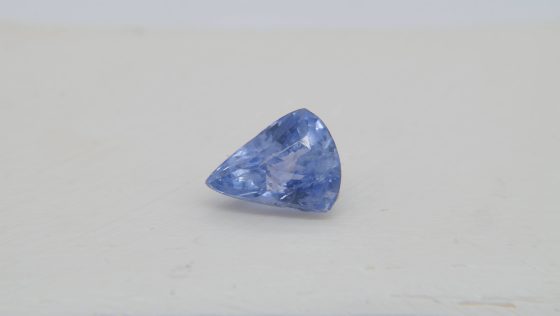 Premium Vivid Sky-Blue Ceylon Sapphire - Pear - 1.945 ct - AGL certified
