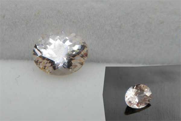 Rare Brown Sapphire - Oval - 1.35 ct