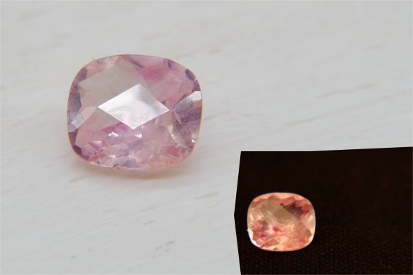 Padparadscha Sapphire - Rectangular - 0.79 ct - CSL certified