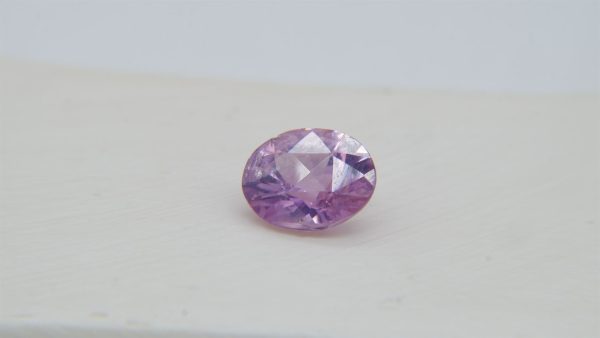 Vivid Color-Change Pink/Violet Sapphire - Oval - 1.98 ct - COR authenticated