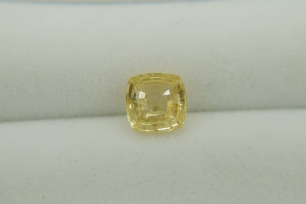 Vivid Lemon-Yellow Sapphire - Cushion - 2.09 ct - COR authenticated