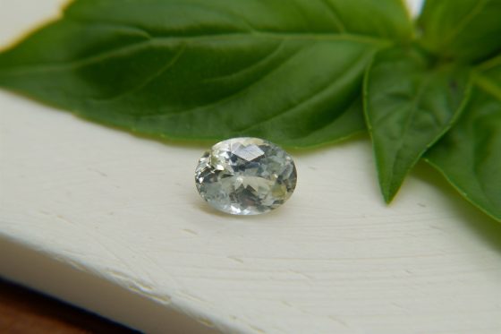 Pastel Yellow Sapphire - Oval - 2.15 ct