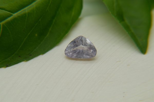 Pastel Violet Sapphire - Triangular - 1.40 ct