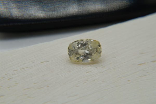 Pastel Yellow Sapphire - Rectangular - 1.55 ct