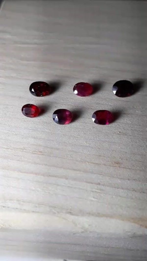 Unheated Blood Red Ruby Lot - Oval - 9.45 ct - COR authenticated