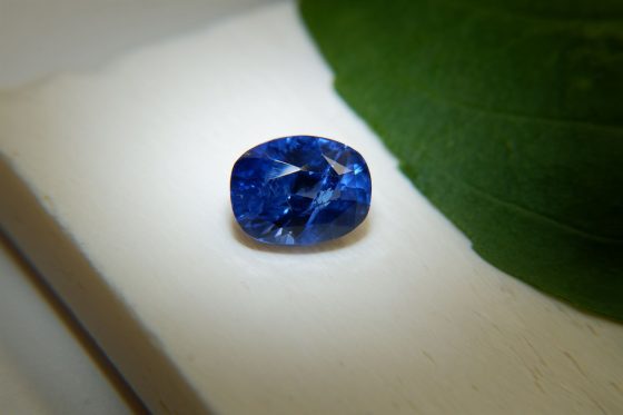 Cornflower Blue Sapphire - Rectangular - 2.082 ct - AGL certified