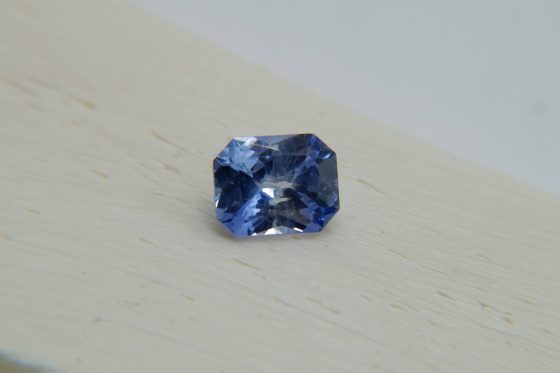 Pastel Blue Sapphire - Octagon - 2.25 ct - IGL certified
