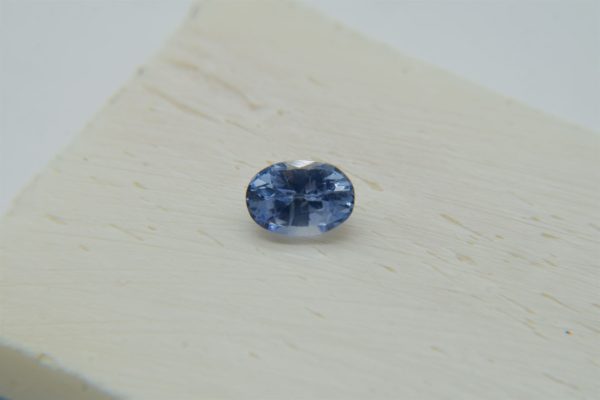 Pastel Blue Sapphire - Oval - 1 ct