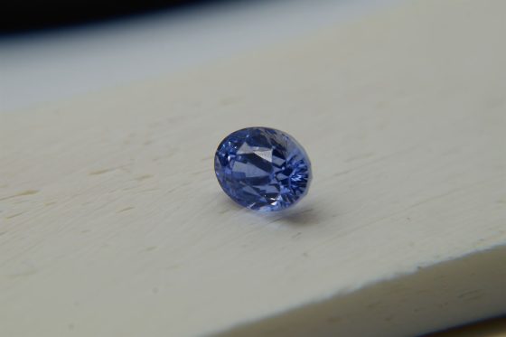 Neon Cornflower Blue Sapphire - Oval - 2.18 ct - IGL certified
