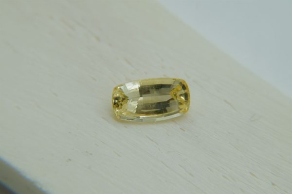 Premium: Vivid Lemon Yellow Sapphire - Rectangular - 2.382 ct - IGL certified