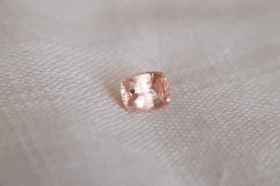 Padparadscha Sapphire, unheated, GIA certified 1.18 ct