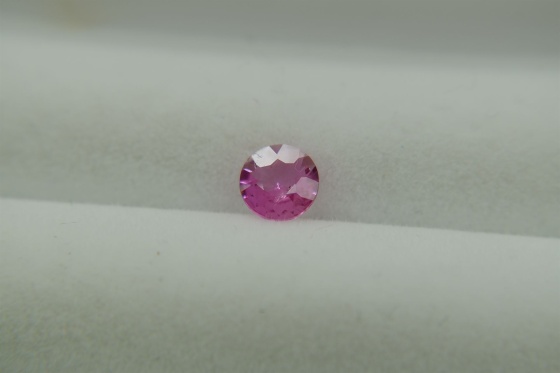 Strong Pink Sapphire,handcrafted cut 0.55 ct