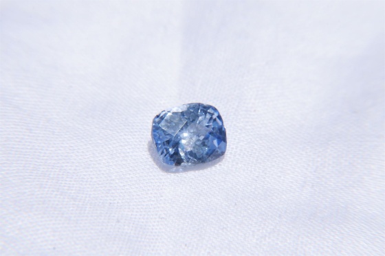 Sky metallic blue Ceylon Sapphire, GIA certified 2.19 ct