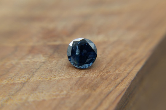 Peacock Blue Sapphire, handcrafted cut 1.65 ct