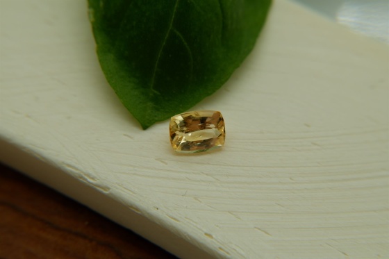 Vivid Lemon Yellow Sapphire, handcrafted cut 1 ct