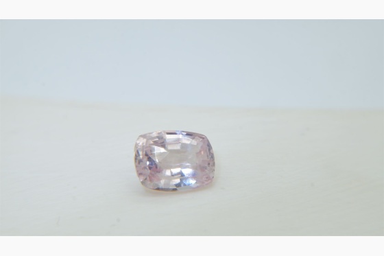 Vivid Pastel bi-color Pink Violet Sapphire 2.39 ct