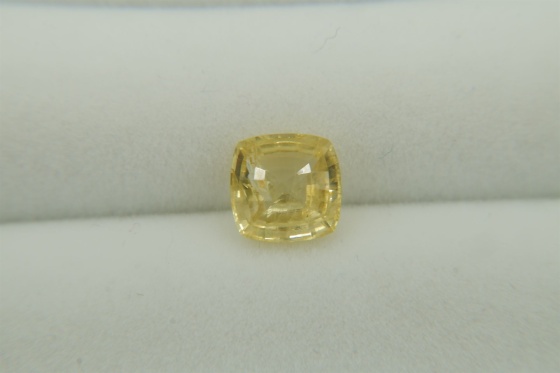 Vivid Lemon Yellow sapphire 2.09 ct