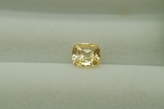 Lemon Yellow Sapphire, handcrafted cut 1.55 ct