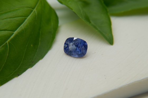 Cornflower Blue Sapphire, dsigner cut 1.65 ct