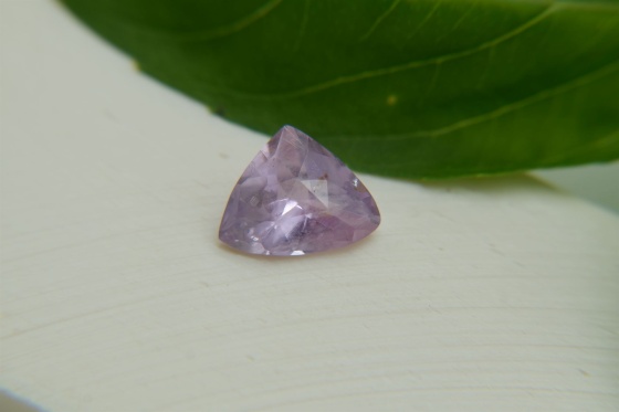 Pastel Violet Sapphire, handcrafted cut 2.05 ct