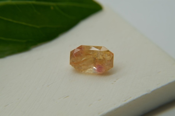 Neon Pastel Red-Orange Sapphire, handcrafted cut 3.75 ct