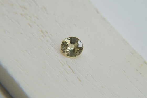 PREMIUM: Vivid Pastel Yellow Sapphire 0.80 ct