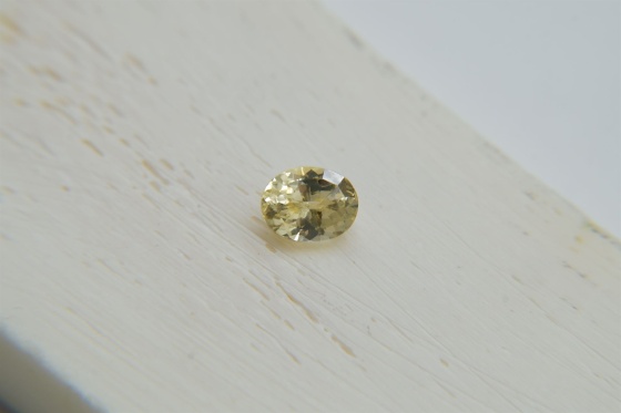 PREMIUM: Vivid Pastel Yellow Sapphire 0.95 ct