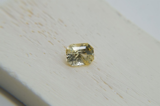 Vivid Pastel Yellow Sapphire, handcrafted cut 1.35 ct