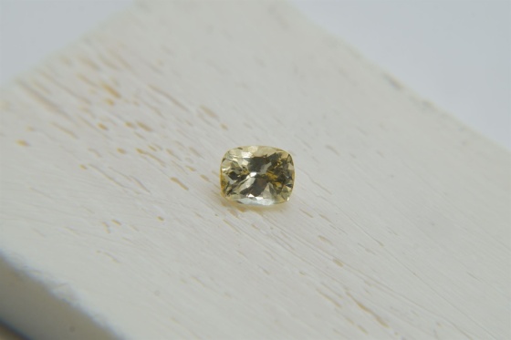 PREMIUM: Vivid Pastel Yellow Sapphire 0.85 ct