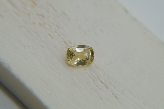 PREMIUM: Vivid Lemon Yellow Sapphire 1.10 ct