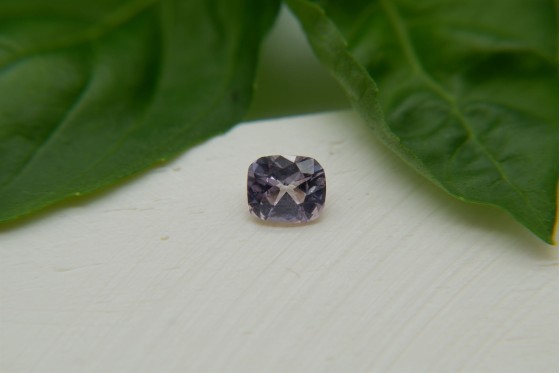 Pastel violet Sapphire - Rectangular - 0.75 ct. - COR