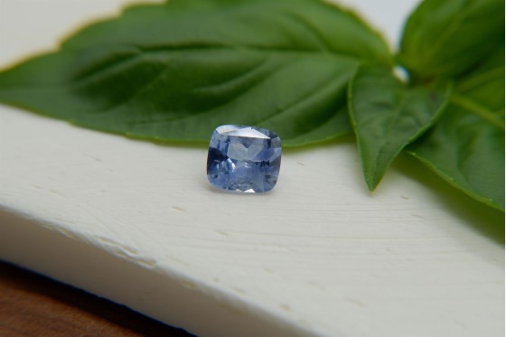 Neon Sky Blue Sapphire - Oval - 1.15 ct. - COR