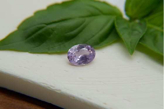 Pastel Violet Sapphire - Oval - 1.3 ct. - COR