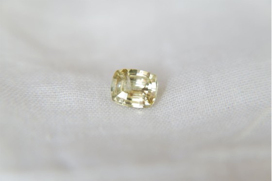 Vivid Fragrant Citron Yellow hand-cut Sapphire - Rectangular - 1.09 ct. - COR