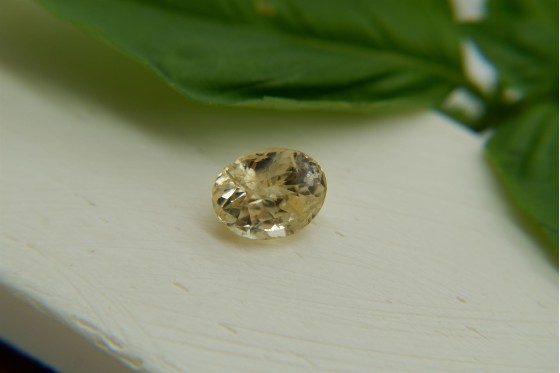 Pastel Yellow Sapphire - Oval - 2.39 ct. - IGL