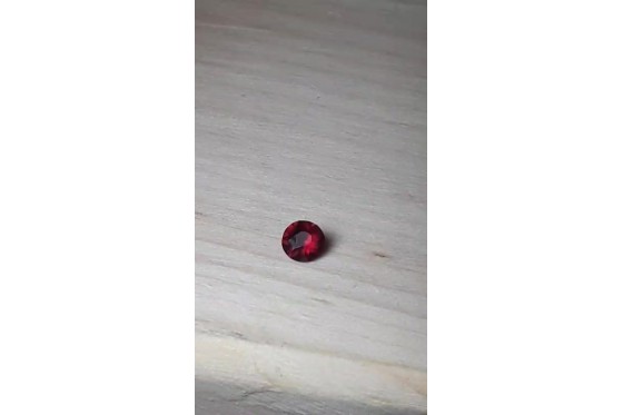 Ruby Blood Red - Round - 0.25 ct. - COR