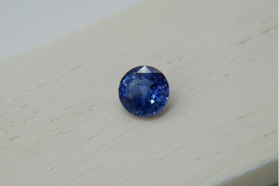 APPRAISED PREMIUM: Vivid Cornflower Blue Sapphire - Round - 1.6 ct. - AGL